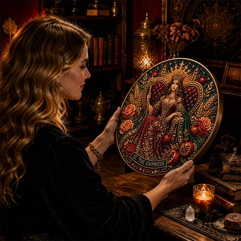 🧘‍♀️ Découvrez votre lumière sacrée : l'art du tarot en diamants avec le Grand Arcane 🌘