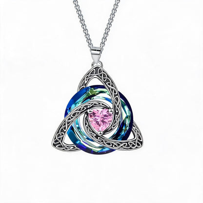 ✨Collier avec nœud celtique de la Trinité et pierre de naissance – Un symbole chargé de sens, représentant l'amour et le lien ❤️