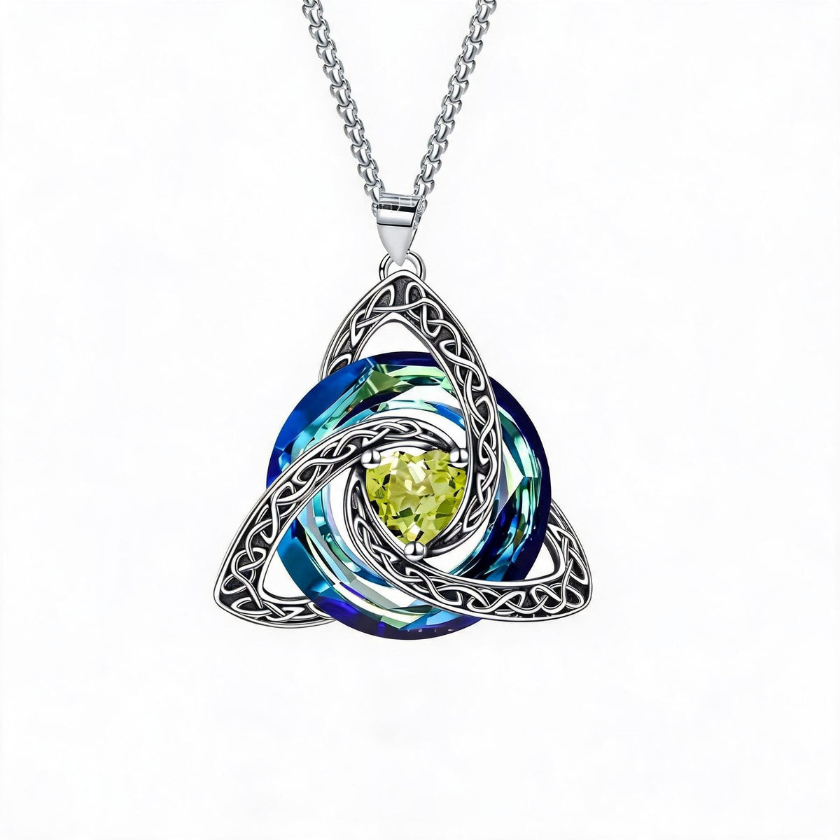 ✨Collier avec nœud celtique de la Trinité et pierre de naissance – Un symbole chargé de sens, représentant l'amour et le lien ❤️