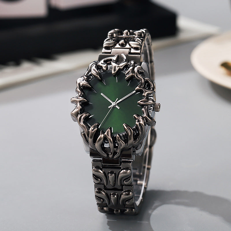 ⌚ OFFRE À DURÉE LIMITÉE : 50 % DE RÉDUCTION ! ✨ Montre en quartz pour homme en forme de griffe – Cadran rouge, bracelet sculptural, style audacieux 🔥