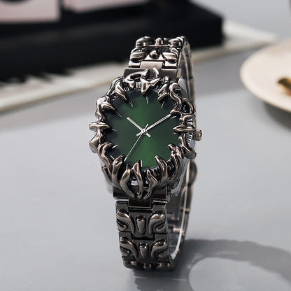 ⌚ OFFRE À DURÉE LIMITÉE : 50 % DE RÉDUCTION ! ✨ Montre en quartz pour homme en forme de griffe – Cadran rouge, bracelet sculptural, style audacieux 🔥